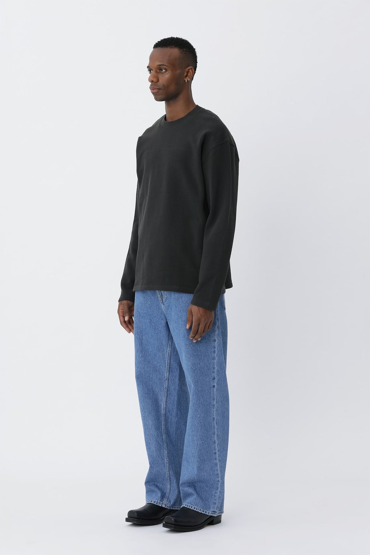 Staff Boxy LS - Pirate Black - Won Hundred Online Store