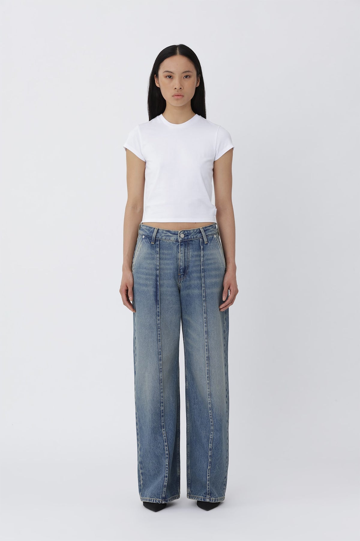 Lera T-Shirt - Won Hundred Online Store