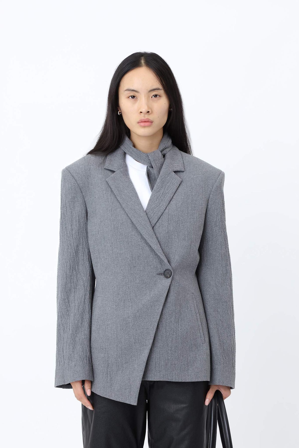 Anora Blazer