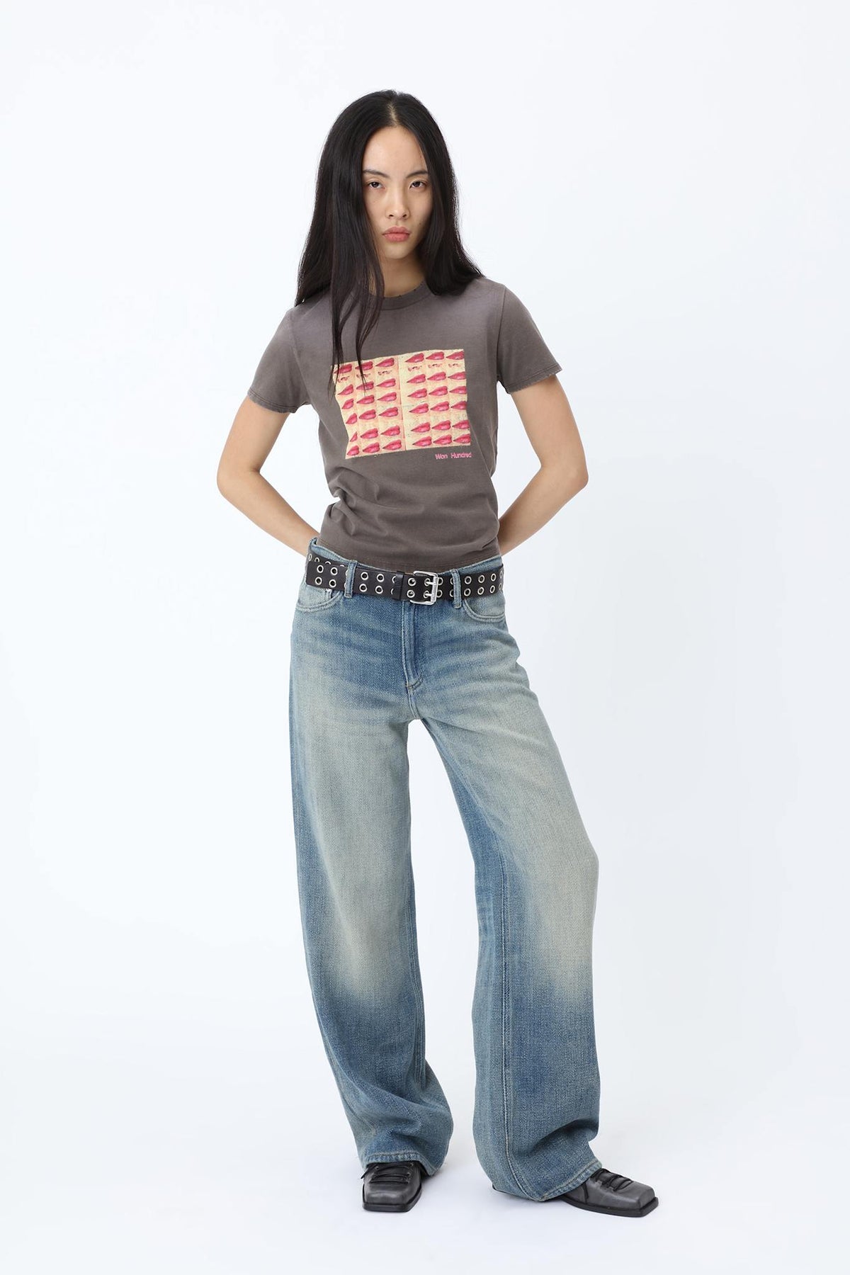Vera Kisses T-Shirt - Won Hundred Online Store