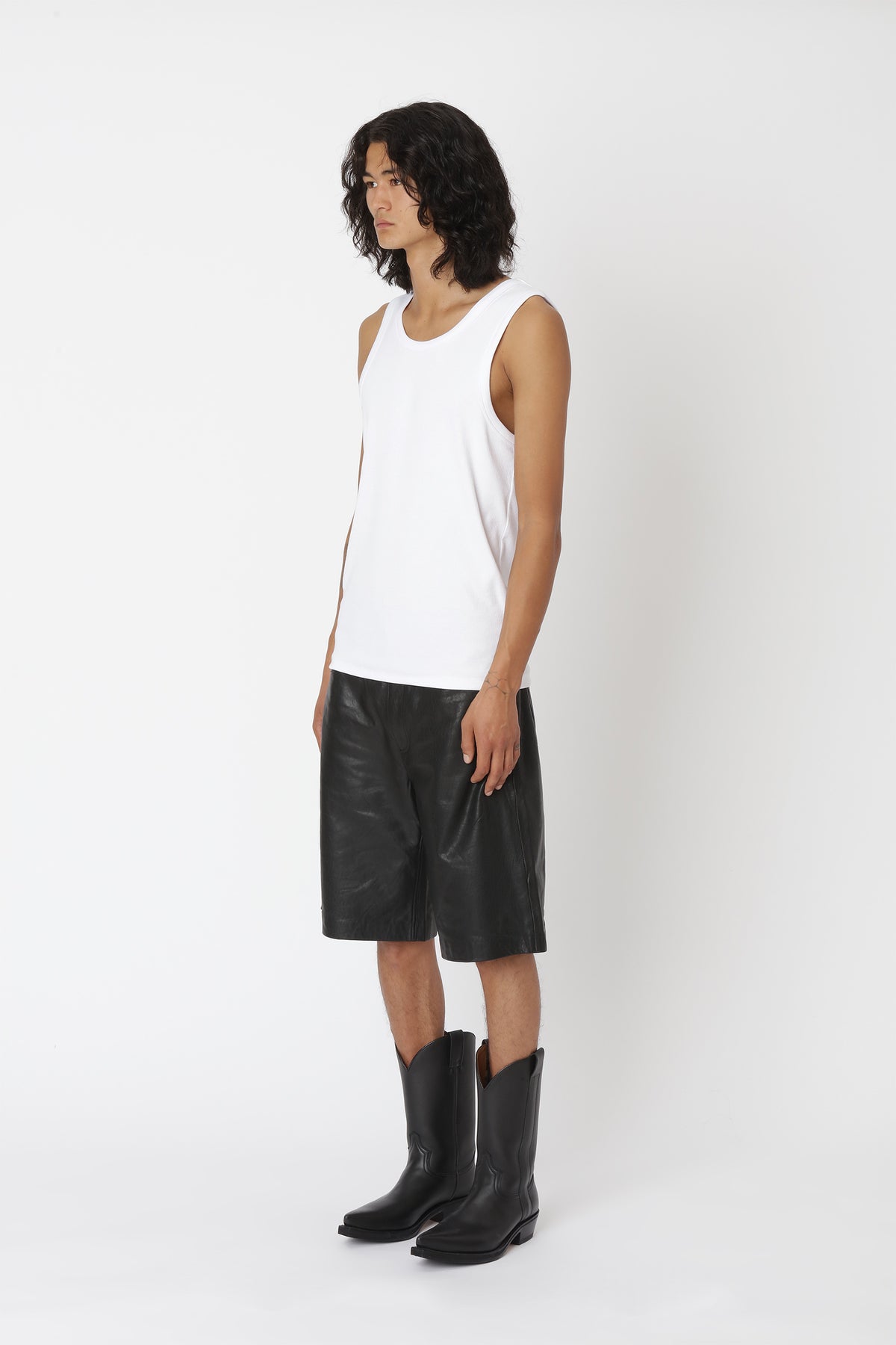 Won Hundred Men Kayce Leather Shorts Trousers Black