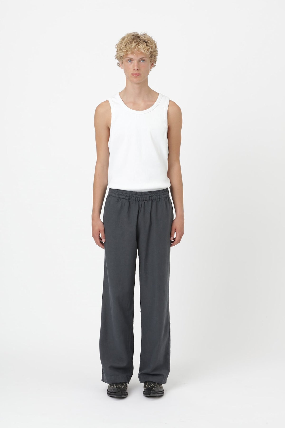 Won Hundred Men Leeds Trousers Ebony
