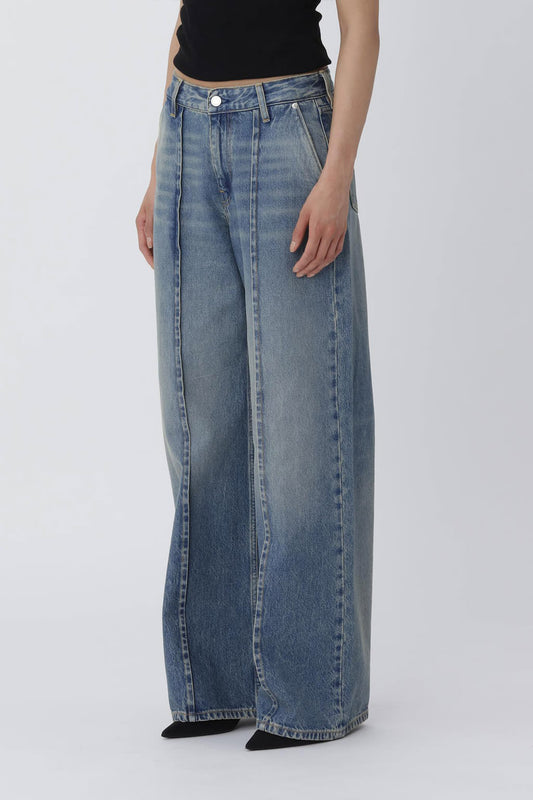 Kila Jeans